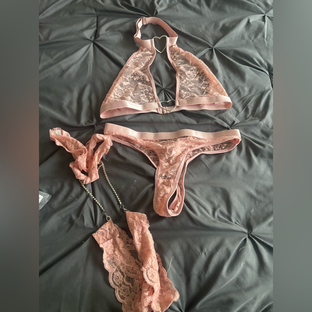 Pink lingerie outfit